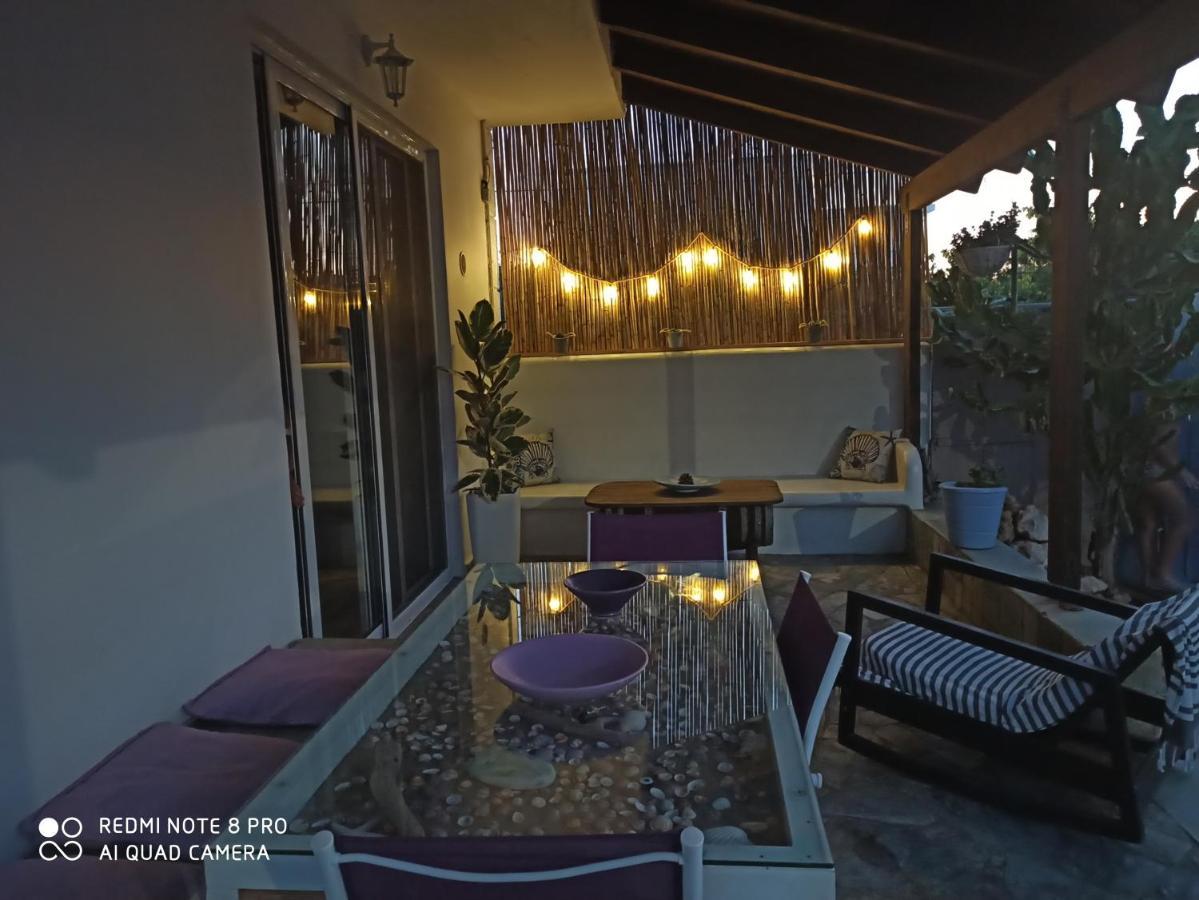 Cactus Home คาลามากิ ภายนอก รูปภาพ